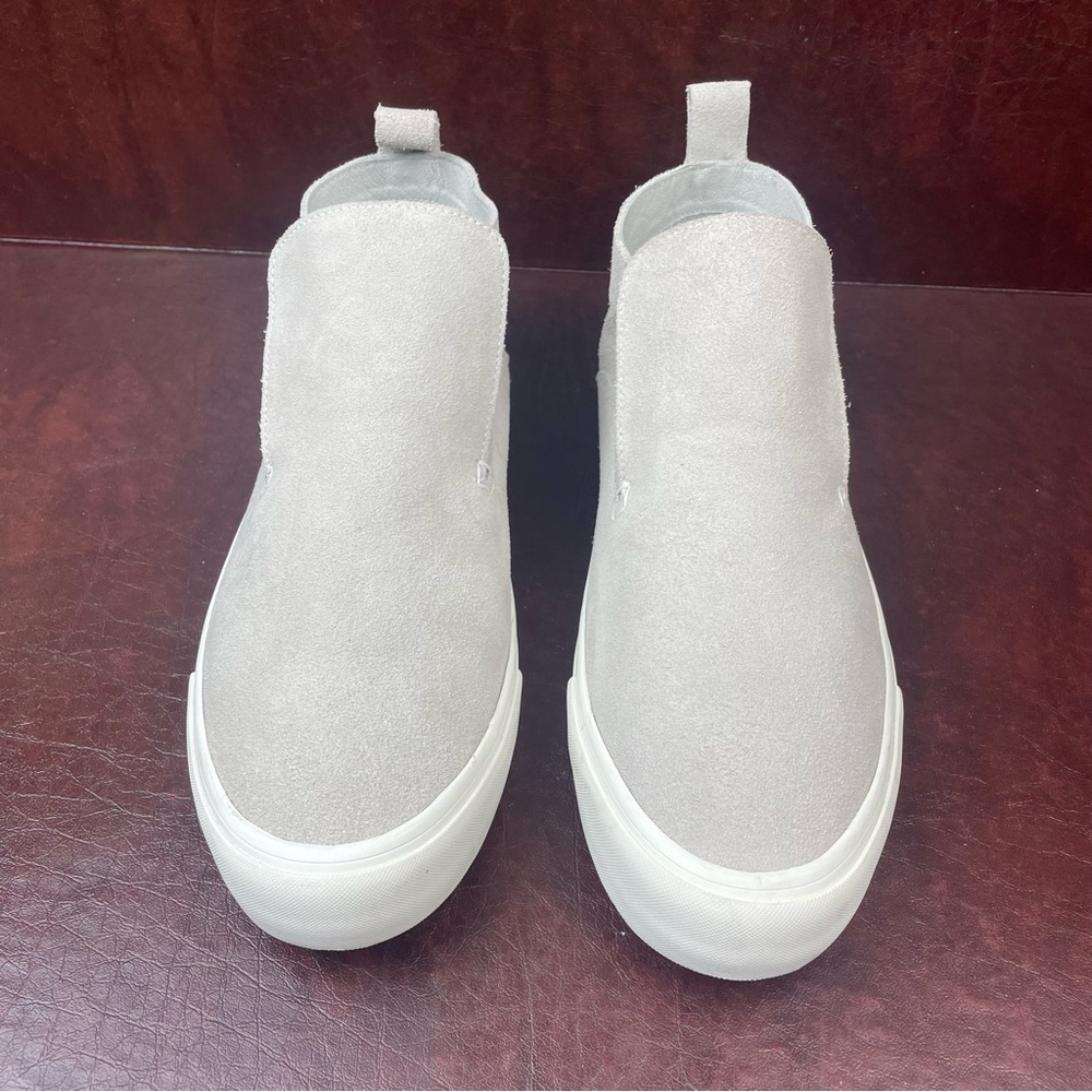 SeaVees Men’s Huntington Middie‎ Suede High Top Slip-On Sneakers
